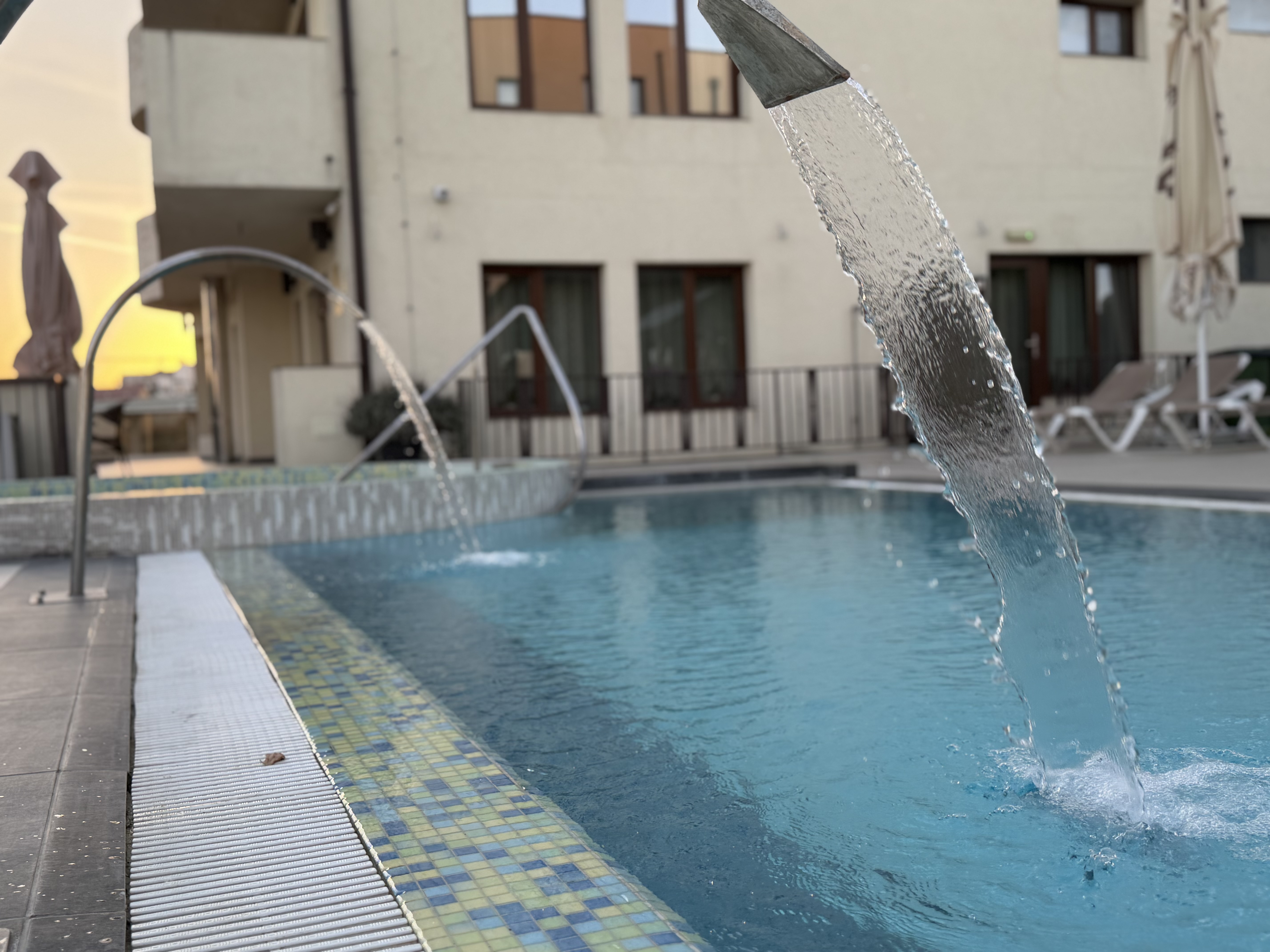 Piscină